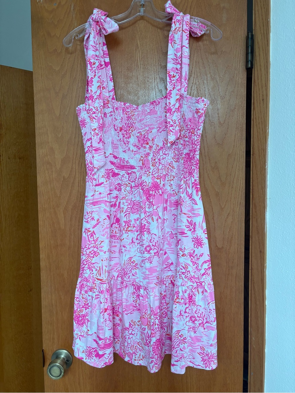 VGUC Lilly Pulitzer Kailua smocked knit dress pink toile Seaside Scene L Med